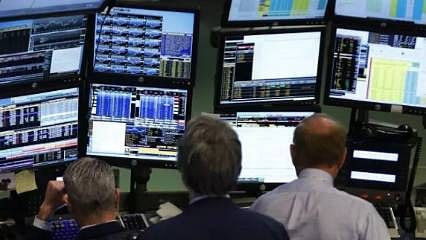 Küresel piyasalar PMI verilerine odaklandı
