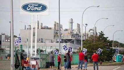 ABD'de Ford ile grevdeki işçiler arasında geçici anlaşma 