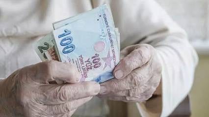 Emekliye 5 bin TL ikramiye komisyonda kabul edildi 