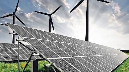 Üretimin yarısı yenilenebilir enerjide