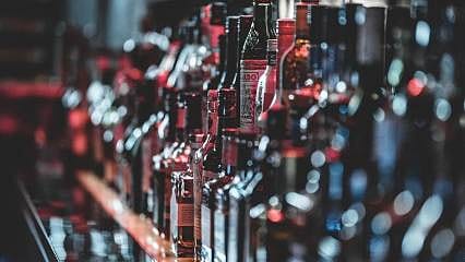 Alkollü içki satışına yeni düzenleme 