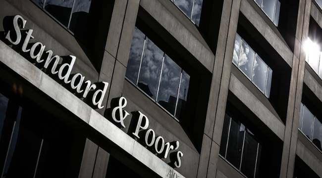  S&P: Yüksek faiz oranları varlık fiyatlarını daha da zorlayabilir