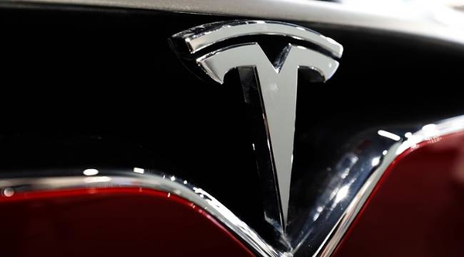 Tesla'nın geliri ilk çeyrekte artarken, net kârı düştü