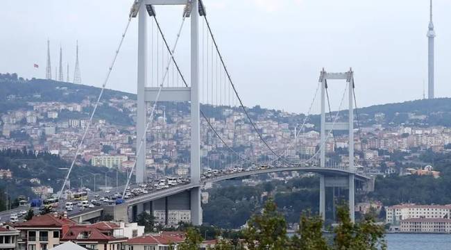 Köprü ve otoyol geçiş ücretlerine KDV zammı geldi