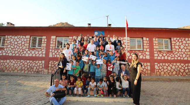  Alarko Carrier, Mardin kırsalındaki okula çevre dostu ısınma ve soğutma sistemi kurdu