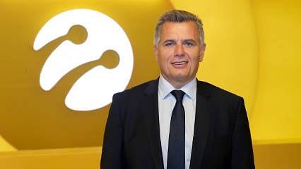 Turkcell Genel Müdürü Murat Erkan görevinden ayrıldı