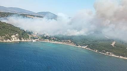  İzmir'de iki noktada orman yangını 