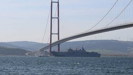 Çanakkale Boğazı gemi trafiğine yeniden kapatıldı