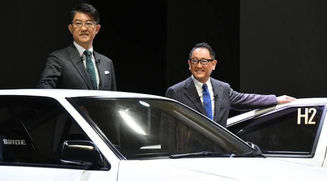 Toyota CEO'su görevini bırakıyor