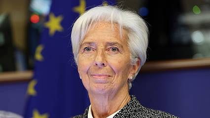 Lagarde'dan "çok uzun süre çok yüksek enflasyon" beklentisi