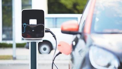 EPDK Başkanı Türkiye’deki elektrikli araç şarj istasyonu sayısını açıkladı