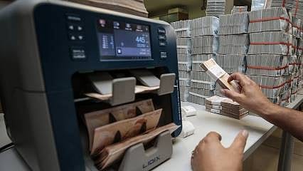 Hazine ve Maliye Bakanlığı 24,2 milyar lira borçlandı