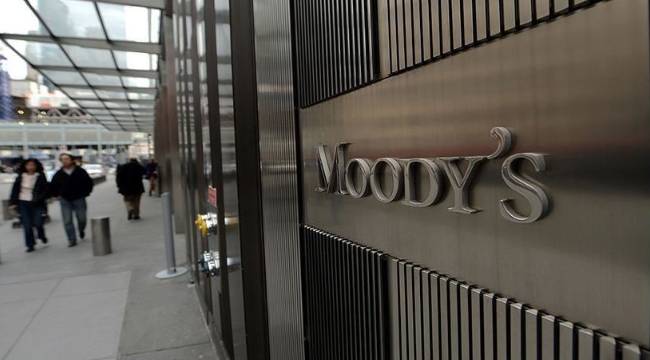 Moody's, Türk bankalarının görünümünü durağana çevirdi