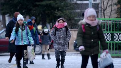 Türkiye genelinde okullar tatil edildi 