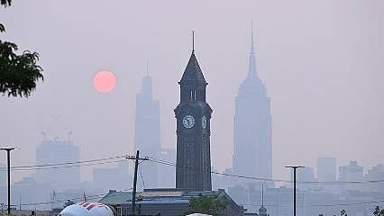 Dumanlar ABD'ye ulaştı... New York'ta kırmızı alarm