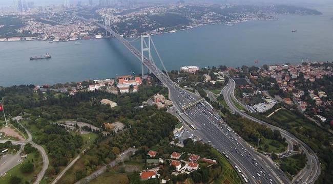 Bayramda ücretsiz geçilecek otoyol ve köprüler açıklandı 