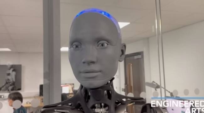  İnsansı robot Ameca’ya ChatGPT eklendi, ortaya bu ilgi çekici video çıktı 