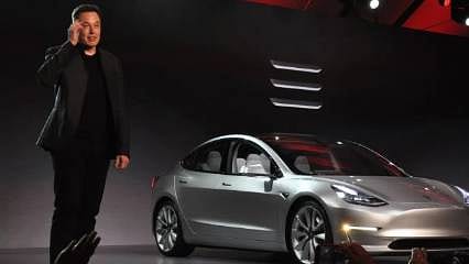 Tesla, iki modelde fiyatlarını düşürdü