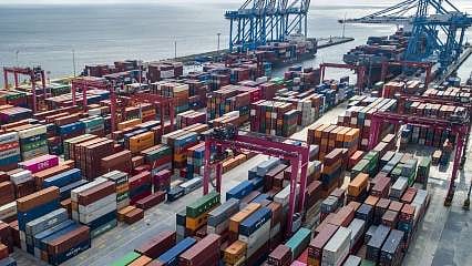 Dış ticaret açığı ağustosta yüzde 21 geriledi 