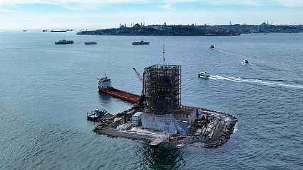 Bakan Ersoy'dan Kız Kulesi'nin restorasyonuna dair açıklama