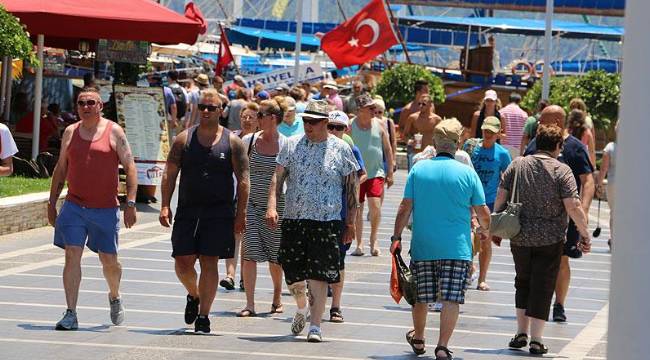 Turizmde gelir yüzde 23, gider yüzde 67 arttı 