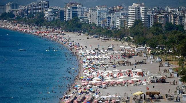 Bayram rezervasyonları yurt içinde yüzde 30 arttı, yurt dışında talep vizesiz ülkelere kaydı 