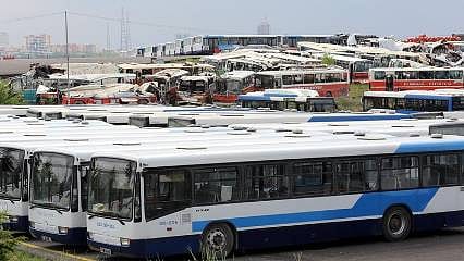 Otobüs, minibüs ve midibüs ihracatı ilk yarıda 1 milyar dolara yaklaştı