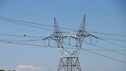 Serbest piyasada elektrik tavan fiyatında indirim 