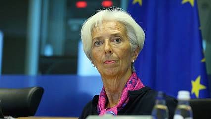 ECB'nin, parasal sıkılaşmada vites düşürmesi bekleniyor