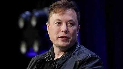 Elon Musk'tan Fed'e faiz çağrısı 