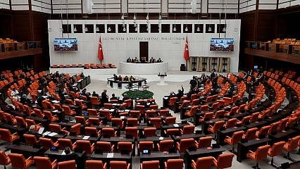 2. Kalkınma Planı TBMM Başkanlığı'na sunuldu