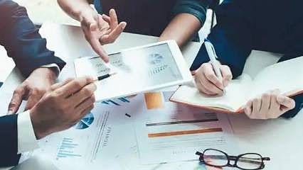   BIST 100'de bu hafta en çok prim yapan ve azalan 3 hisse (21-25 Ağustos 2023)