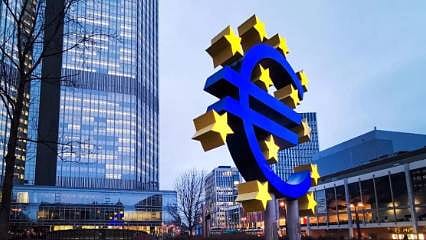 ECB, finansal kurumları ekonomik risklere karşı uyardı
