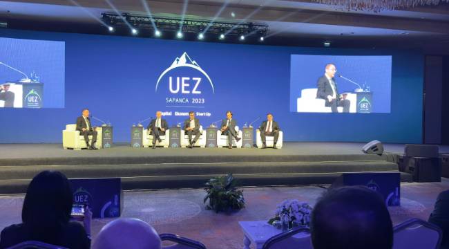 100. Yılda Bankacılık ve Finansın Yeni Vizyonu Paneli #UEZ2023