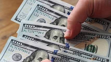 Dolar ve euroda yeni rekor 
