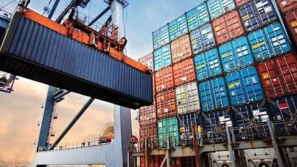 Dış ticaret açığı yıllık yüzde 44 arttı