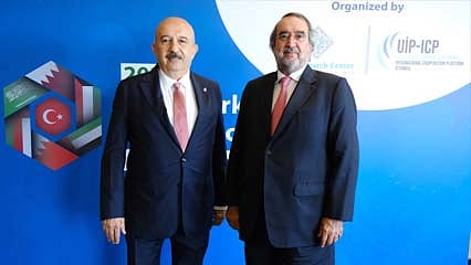 Körfez ülkeleri ile 25 milyar dolarlık ticaret hedefi